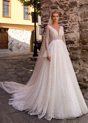 Long Sleeves Beaded Ivory Lace Tulle Timeless Wedding Dress